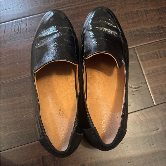 Vionic black patent leather classic preppy 90’s penny loafer size 8.5 - Picture 6 of 9